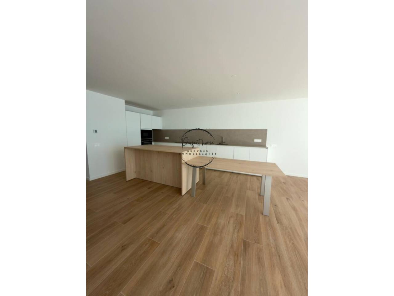 EXCLUSIU PIS EN VENDA AL CENTRE D'ESCALDES