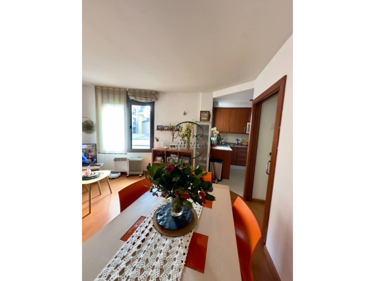 PIS EN VENDA A ENCAMP: IDEAL INVERSIÓ