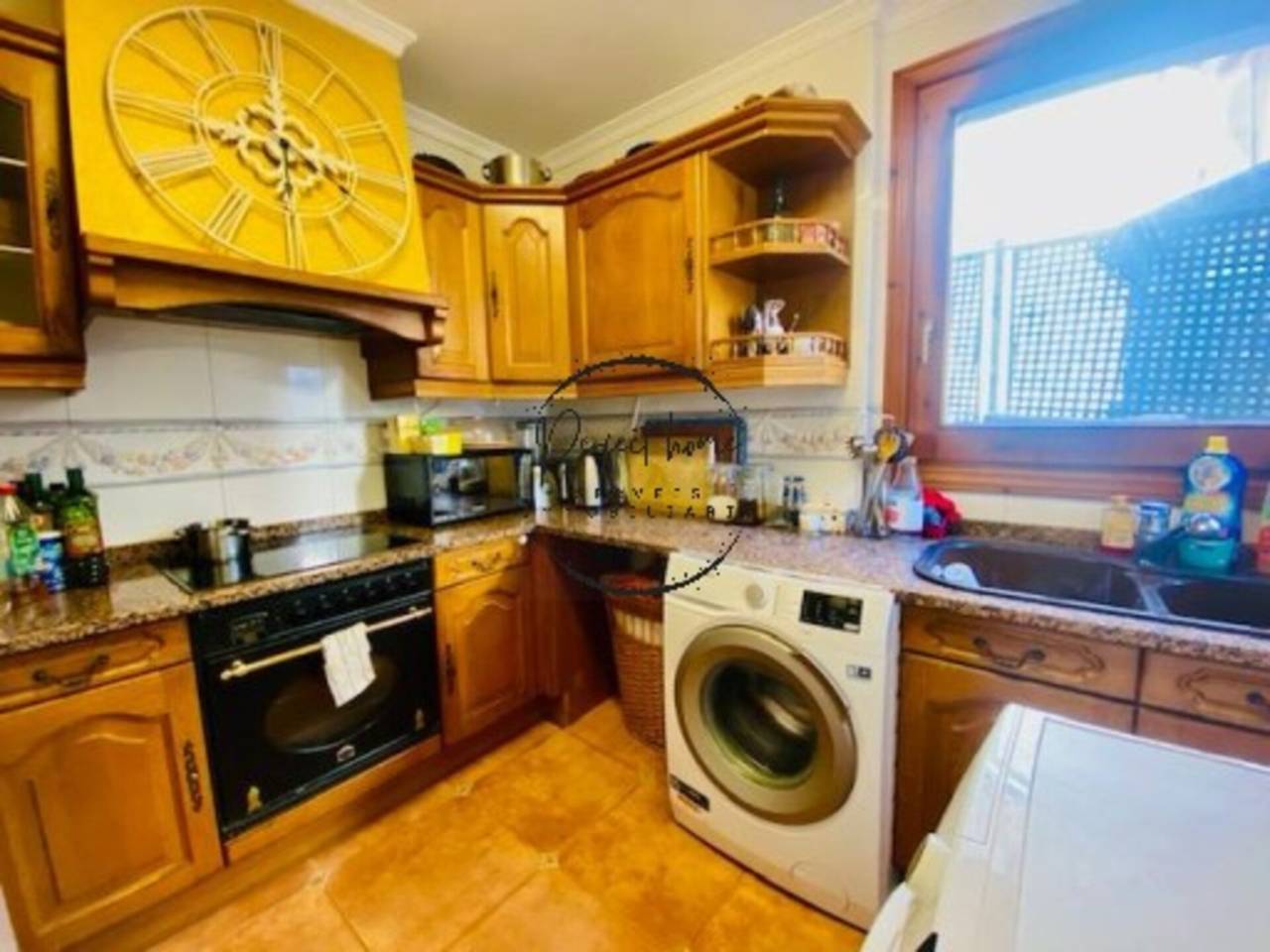 ENCANTADOR PIS EN VENDA A SISPONY ( LA MASSANA)