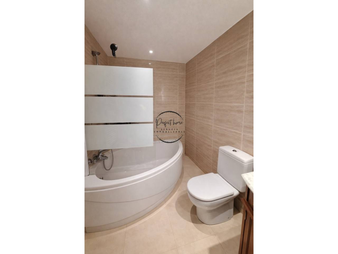 EXCLUSIU APARTAMENT AMB JARDÍ EN VENDA A LA CORTINADA-ORDINO