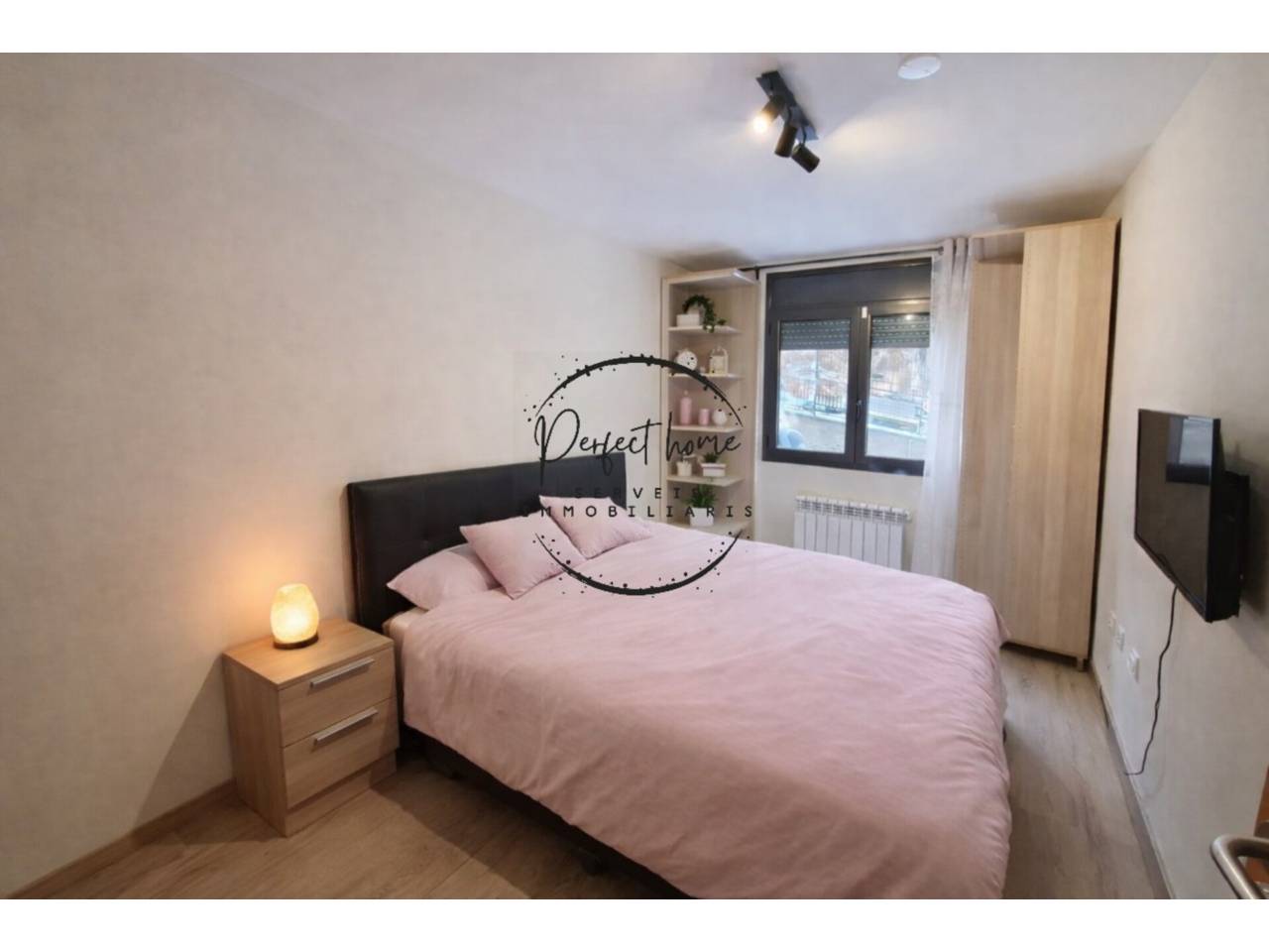 EXCLUSIU APARTAMENT AMB JARDÍ EN VENDA A LA CORTINADA-ORDINO