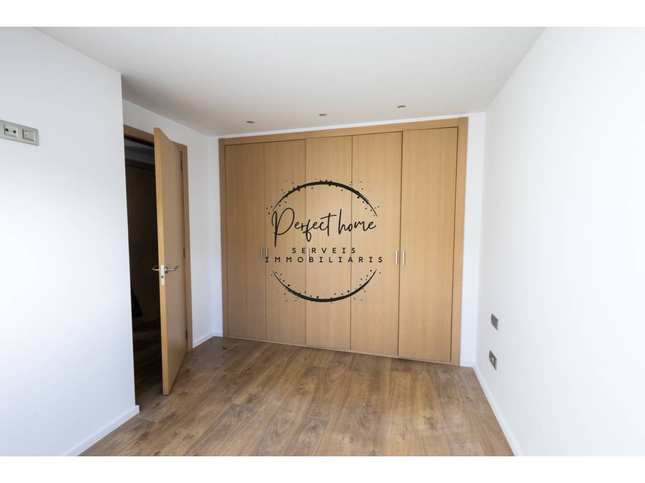 EN LLOGUER: EXCLUSIU ÀTIC DÚPLEX AL PLE COR DE VIVAND (ESCALDES)