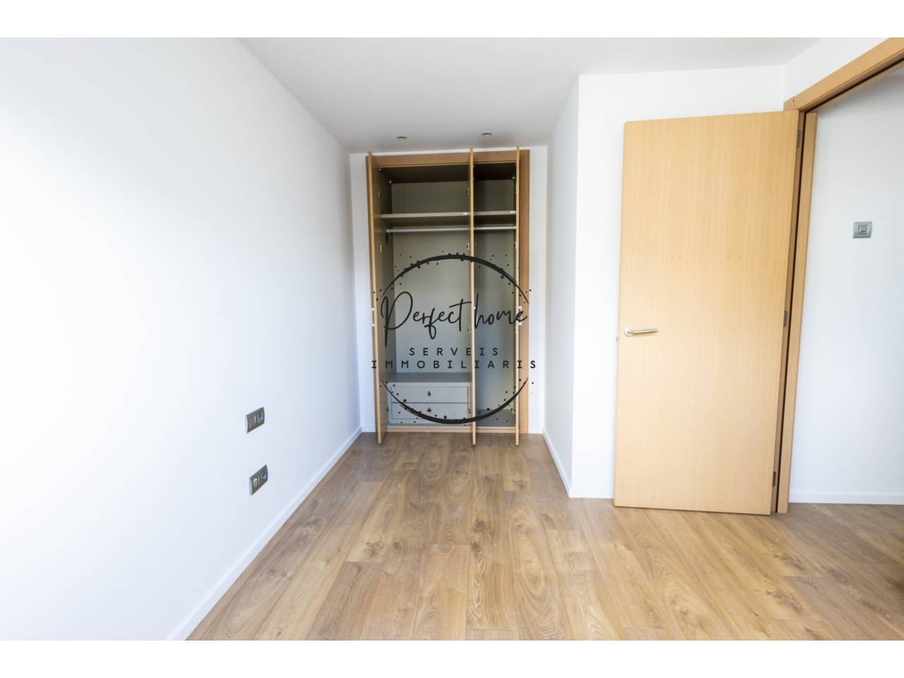 EN LLOGUER: EXCLUSIU ÀTIC DÚPLEX AL PLE COR DE VIVAND (ESCALDES)