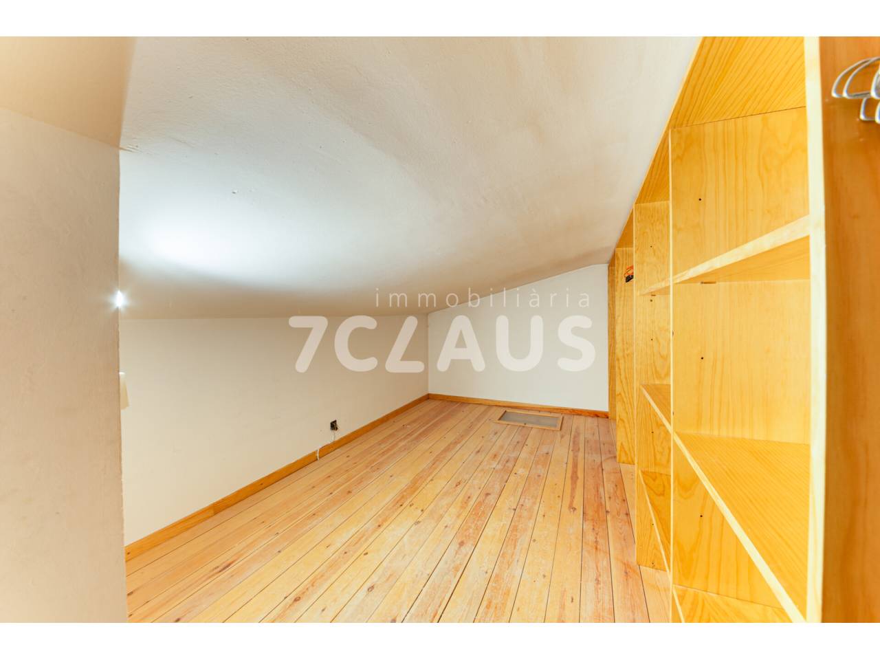 Àtic de lloguer a Encamp 