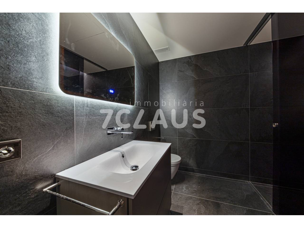 Piso en venta a estrenar, nueva construcción ubicada en pleno centro de Andorra la Vella 19