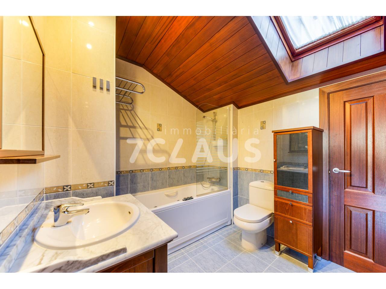 Casa adosada en lloguer a ORDINO