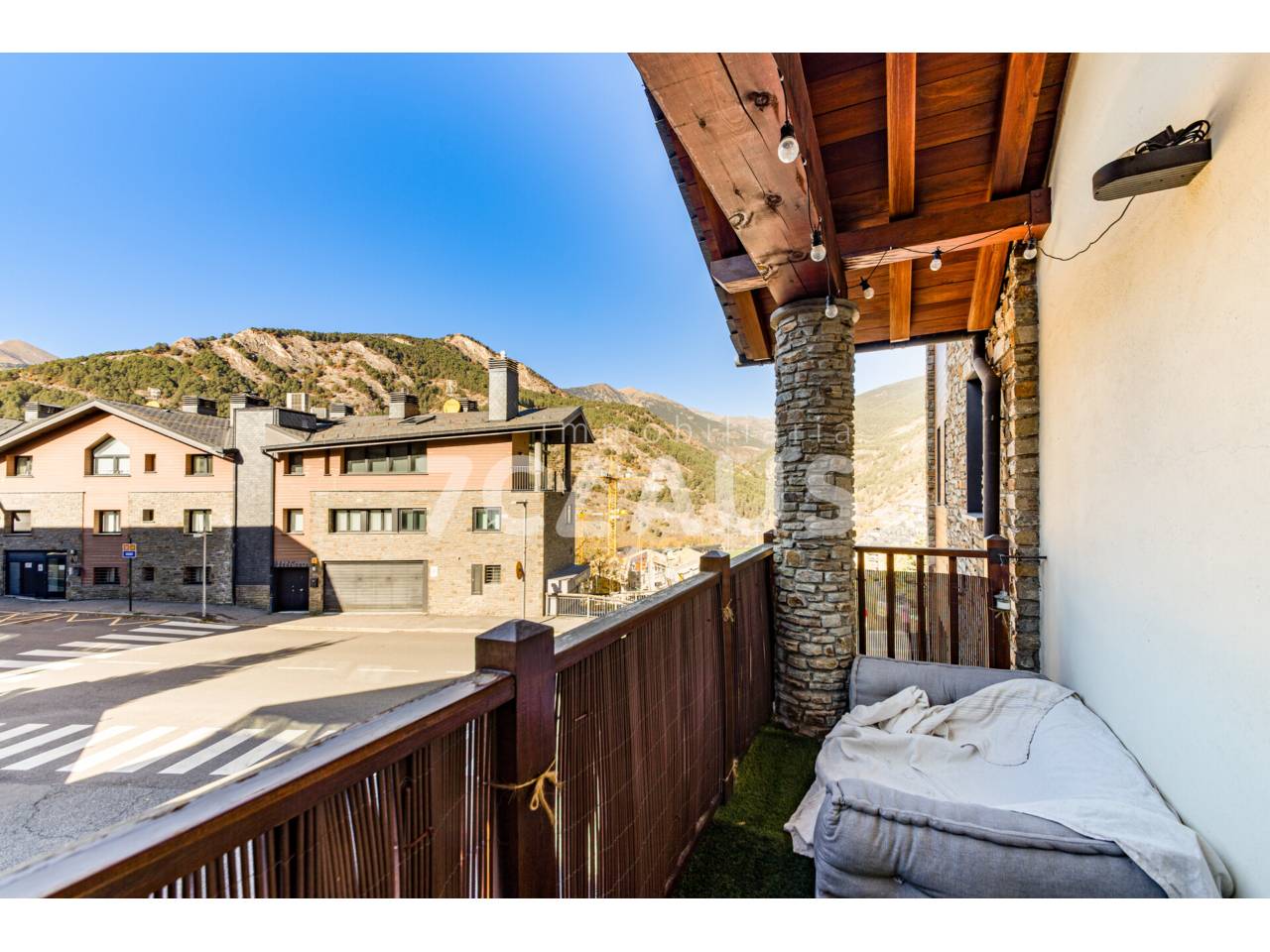 Casa adosada en lloguer a ORDINO