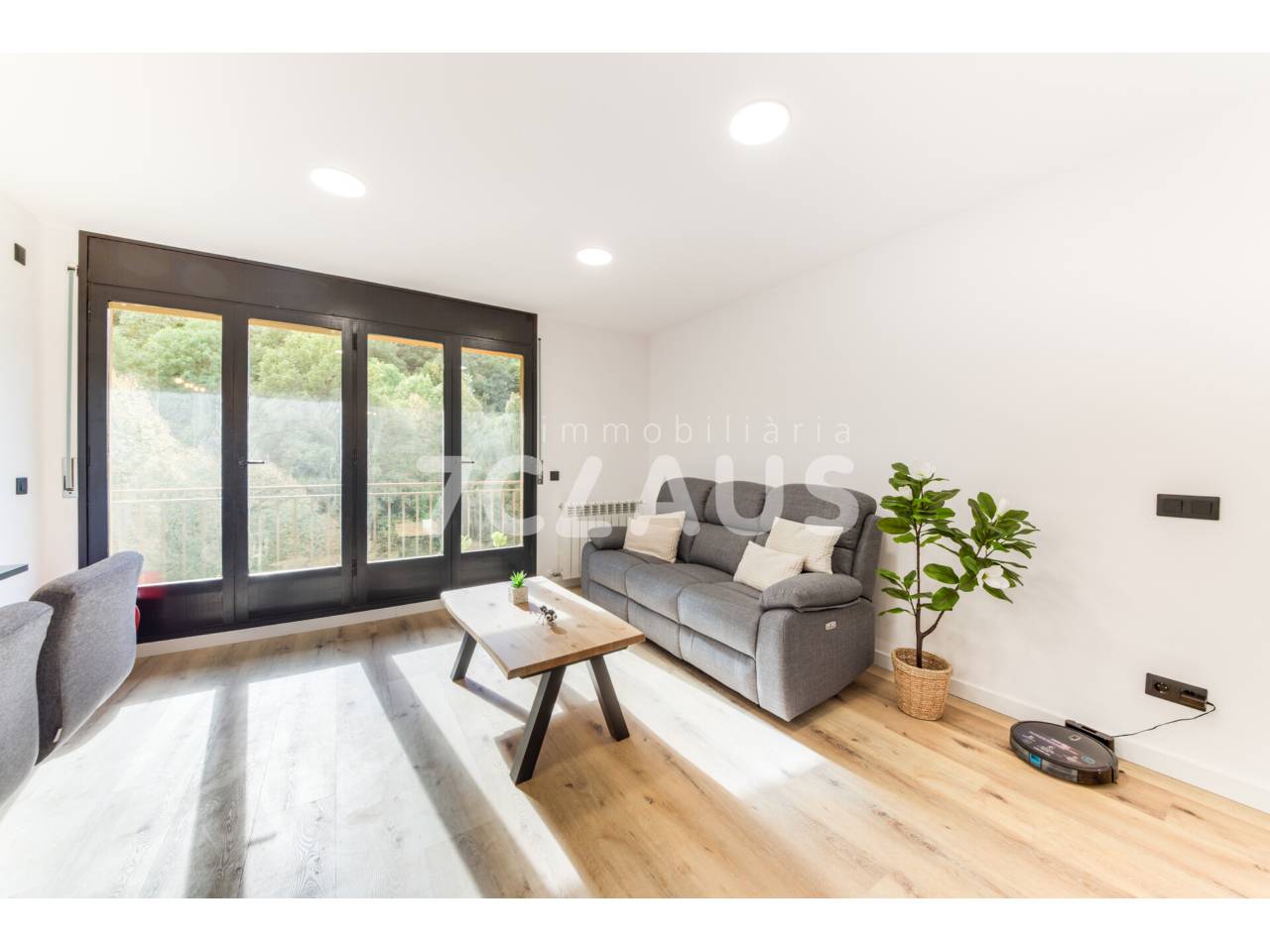 ?? Piso en venta en Escaldes — naturaleza, luz y comodidad cerca del centro
