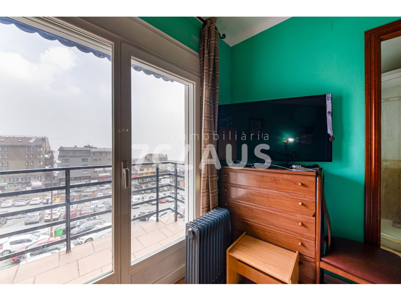 Apartament situal al centre del Pas de la Casa, a pocs metres de l'accés a pistes