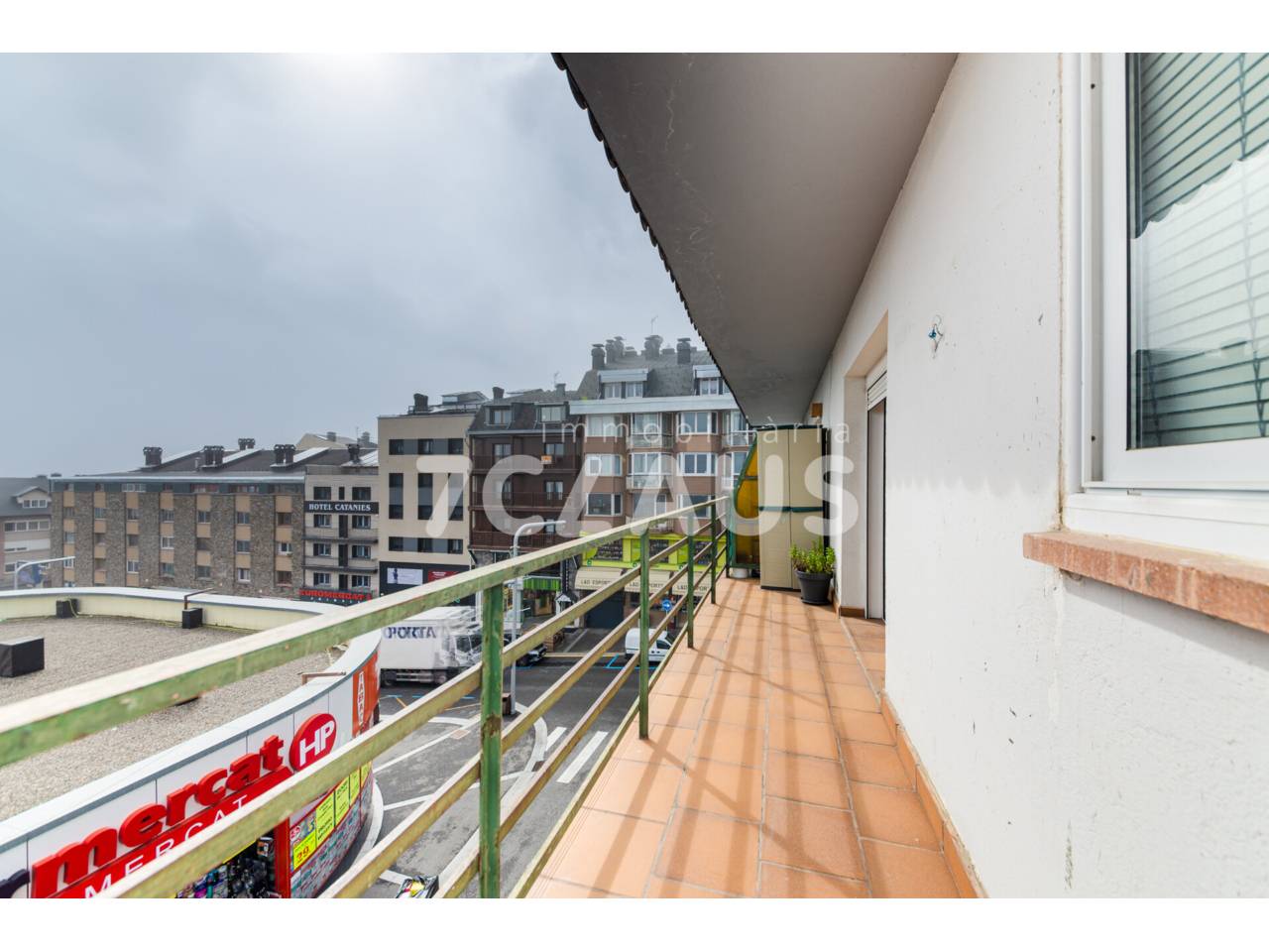 Apartament situal al centre del Pas de la Casa, a pocs metres de l'accés a pistes