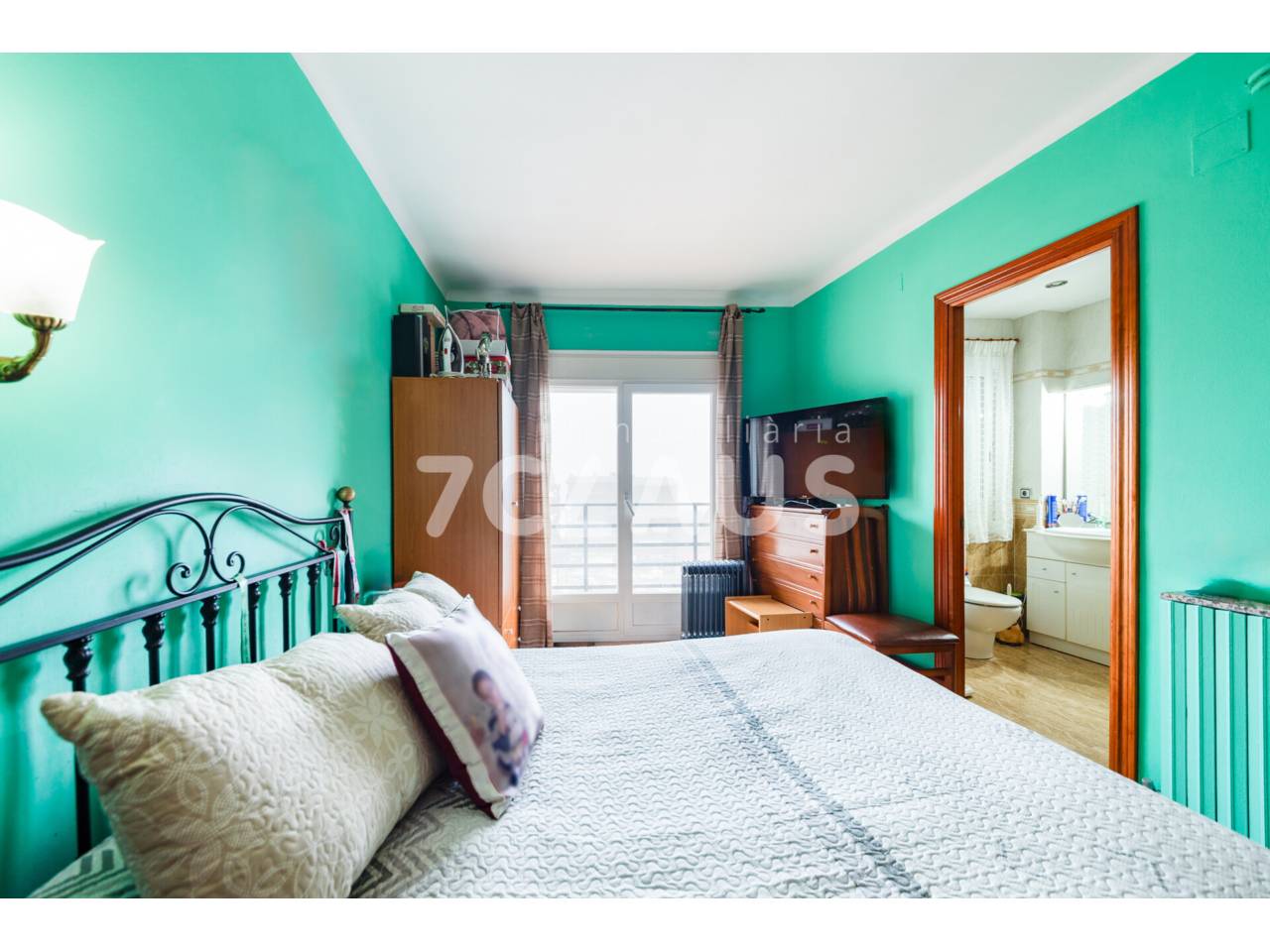 Apartament situal al centre del Pas de la Casa, a pocs metres de l'accés a pistes