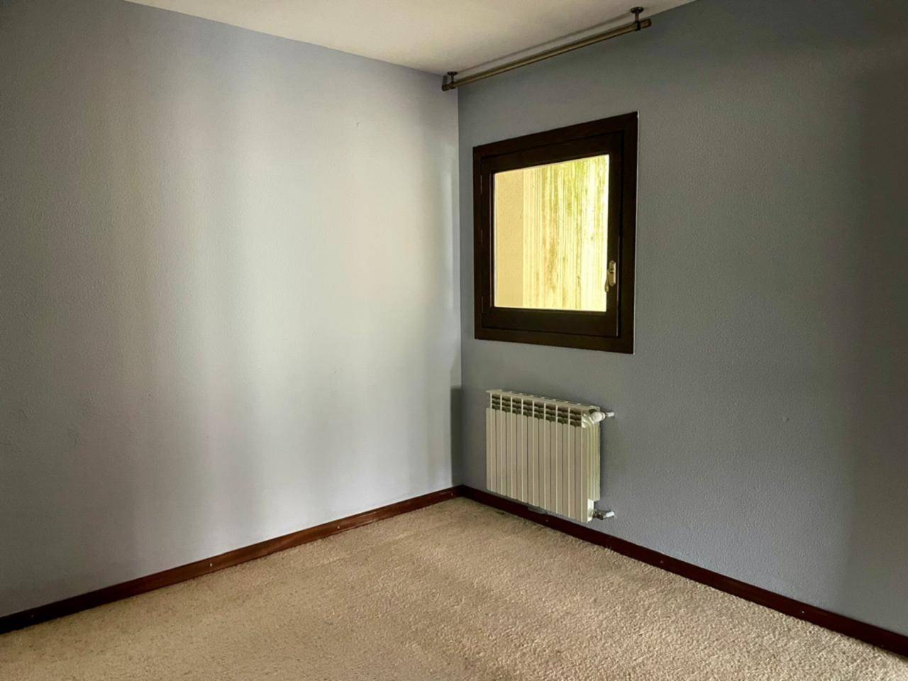 Dúplex en Venda a Sispony 