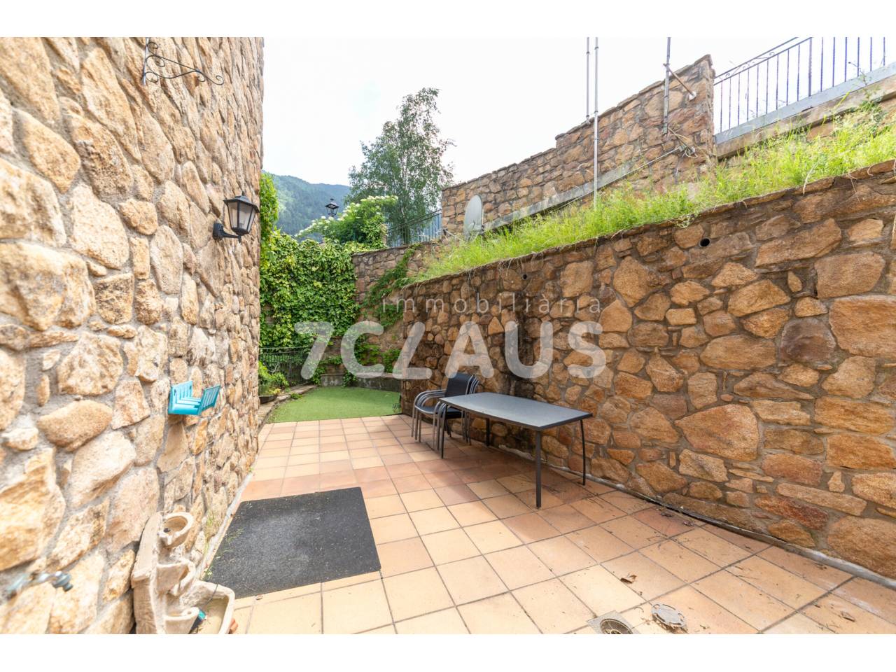 Amplio piso en venta situado en Sispony 21