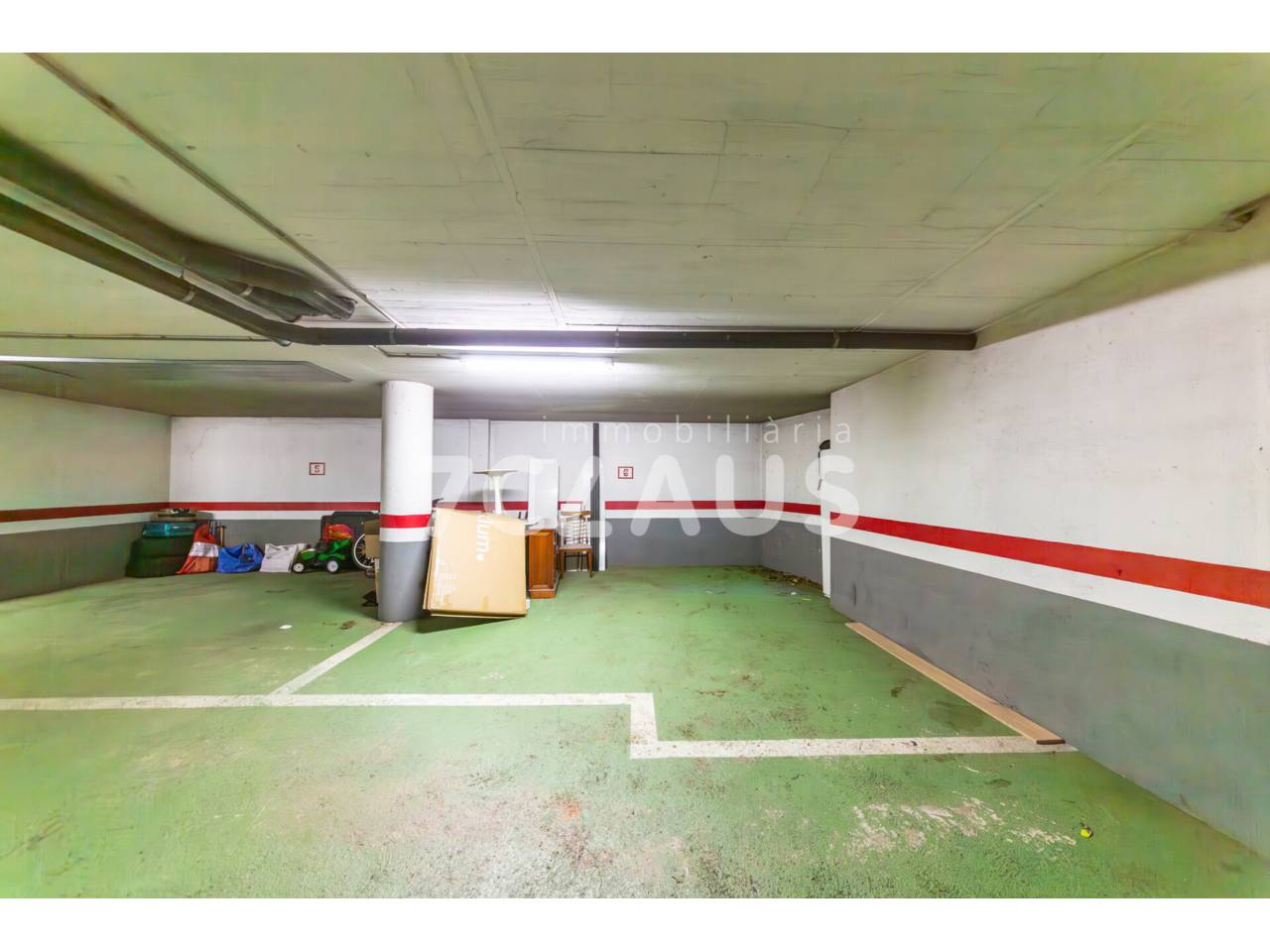Amplio piso en venta situado en Sispony 26