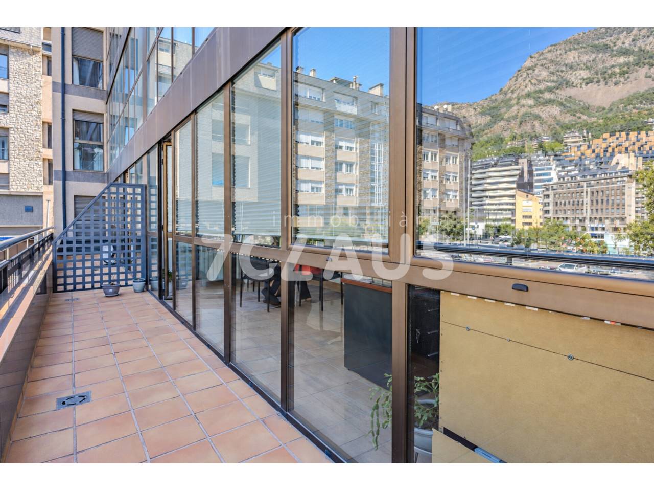 Despatx en lloguer al centre d'Andorra 