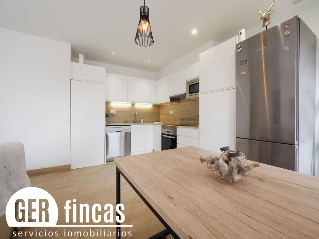 Reformado · 3 balcones