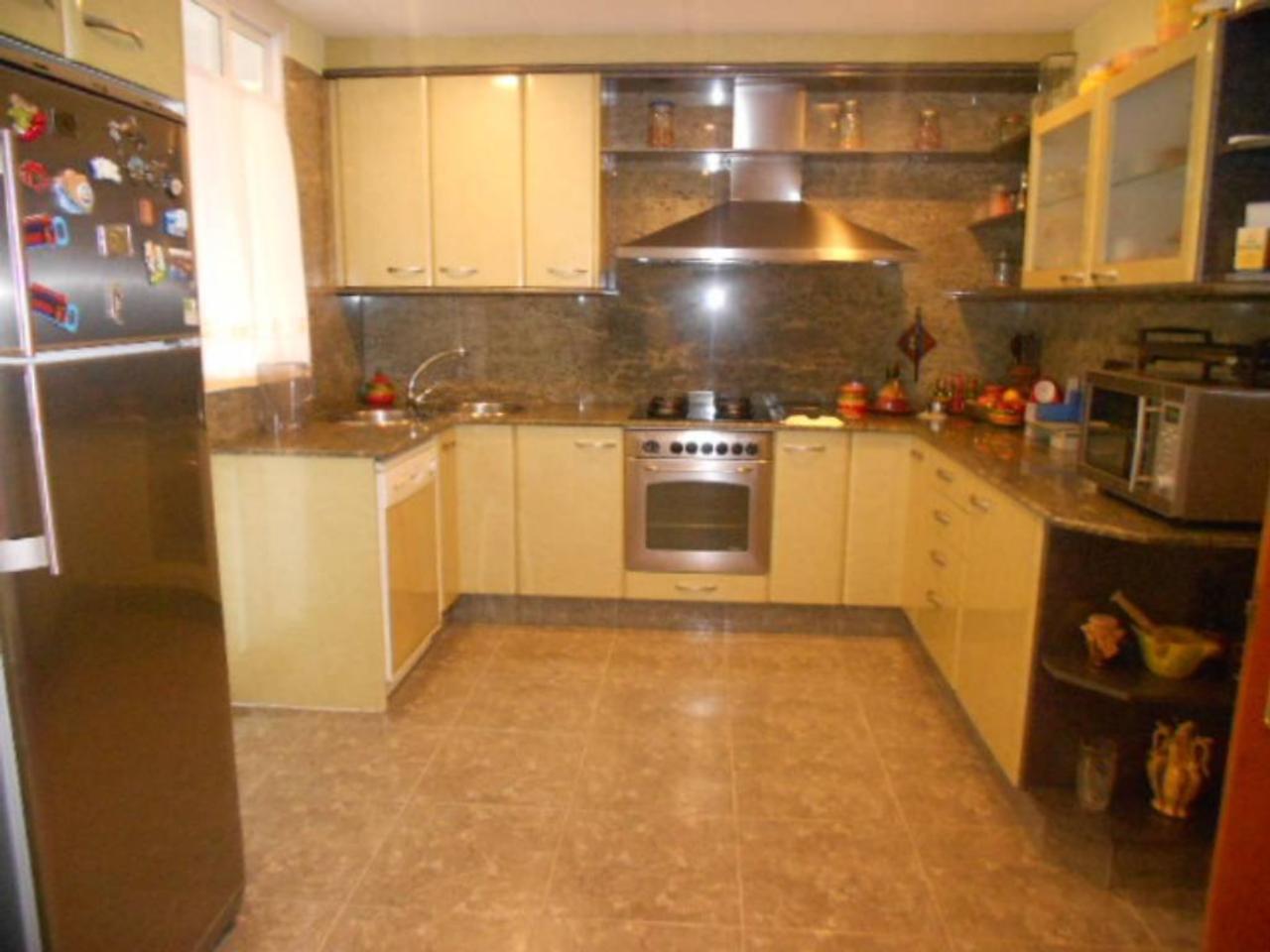 Piso en ZONA CAMPO DE FUTBOL