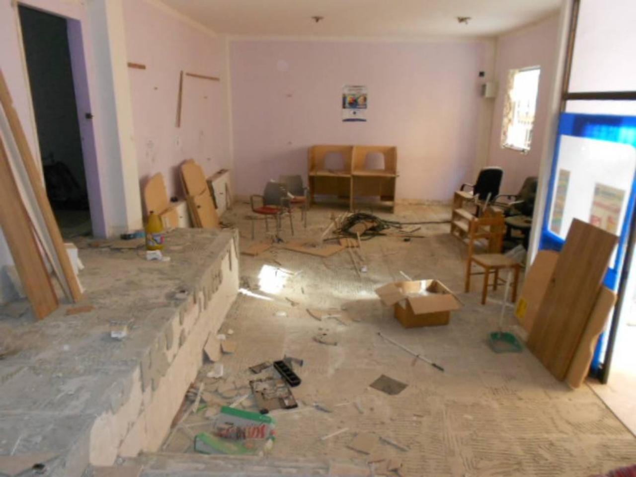 Local en ZONA SOBRERROCA