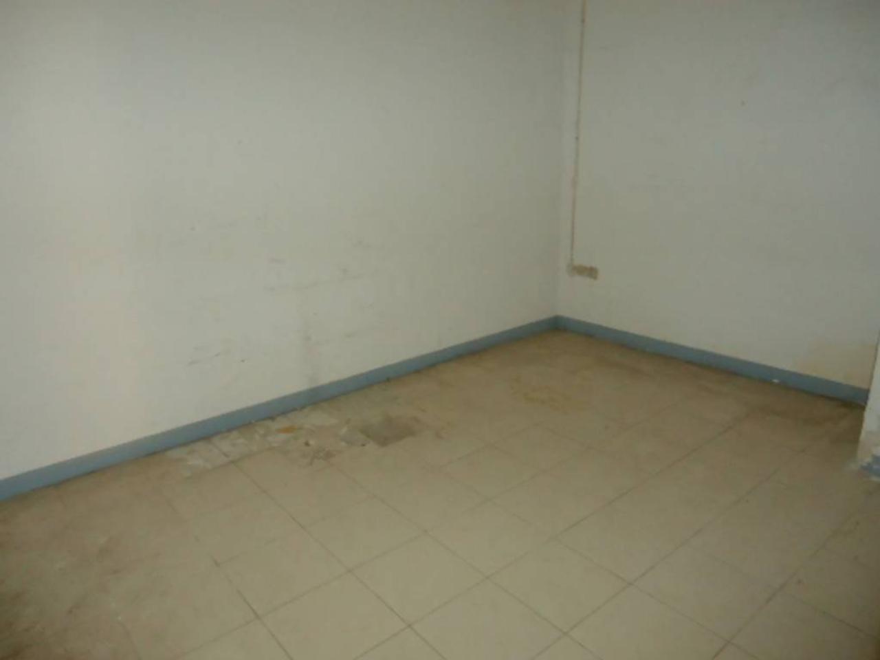 Local en ZONA FRANCESC MORAGUES