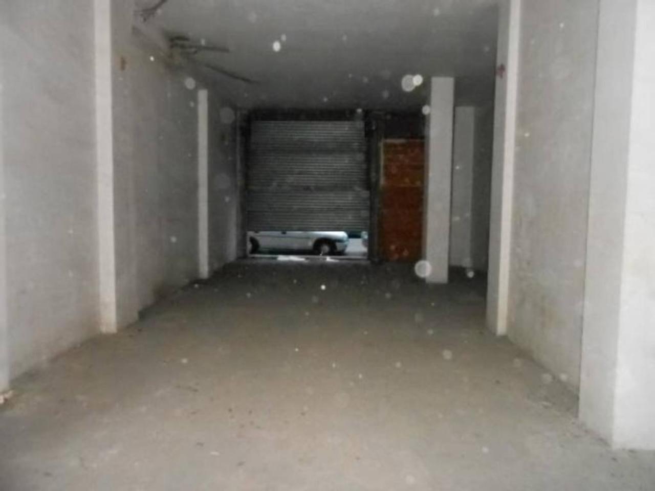 Local en ZONA POBLE NOU