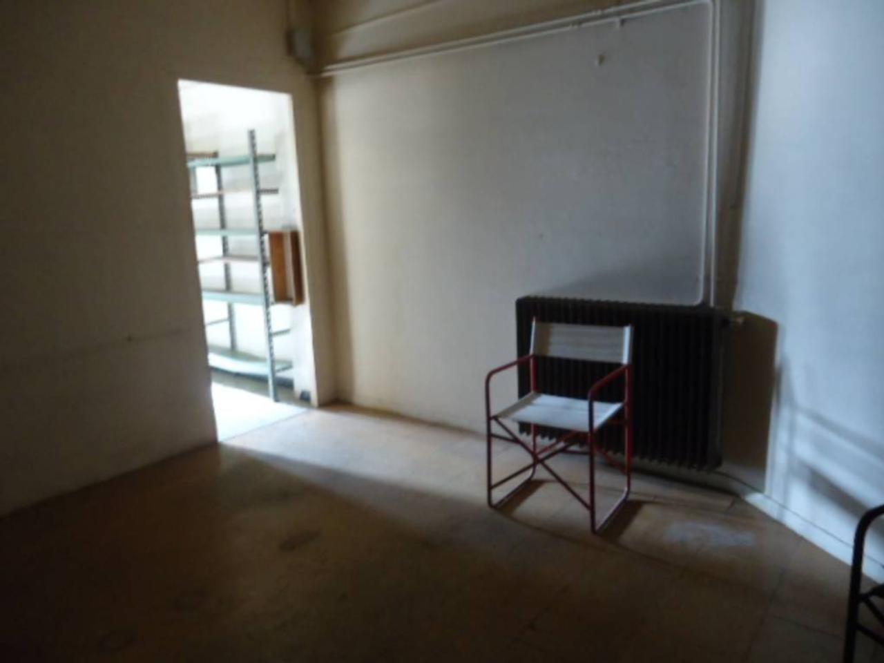 Local en ZONA POBLE NOU