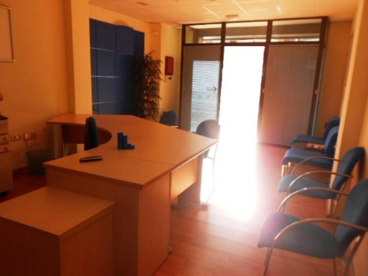 Local en ZONA COMERCIAL