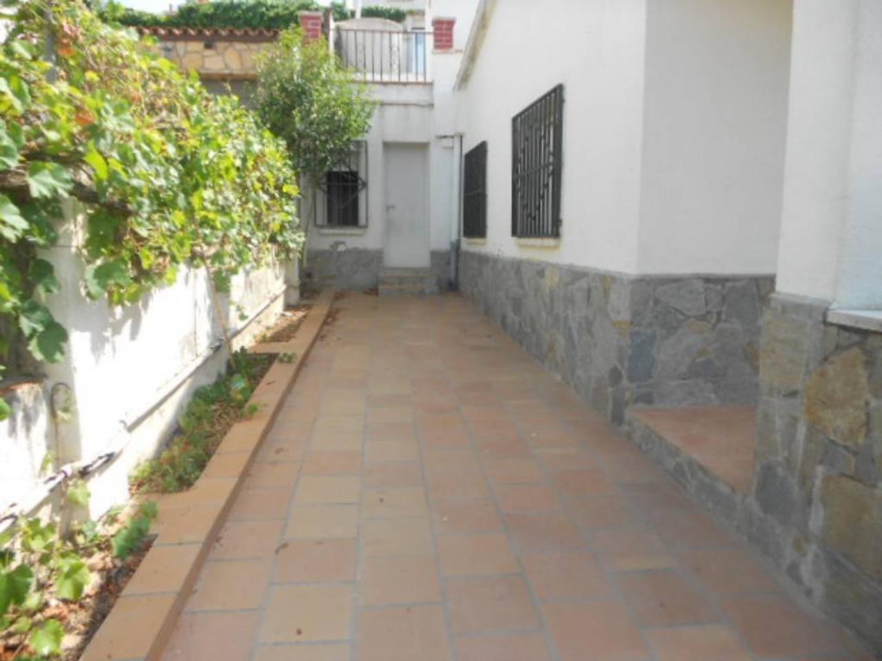 Casa en URB. EL CALVET