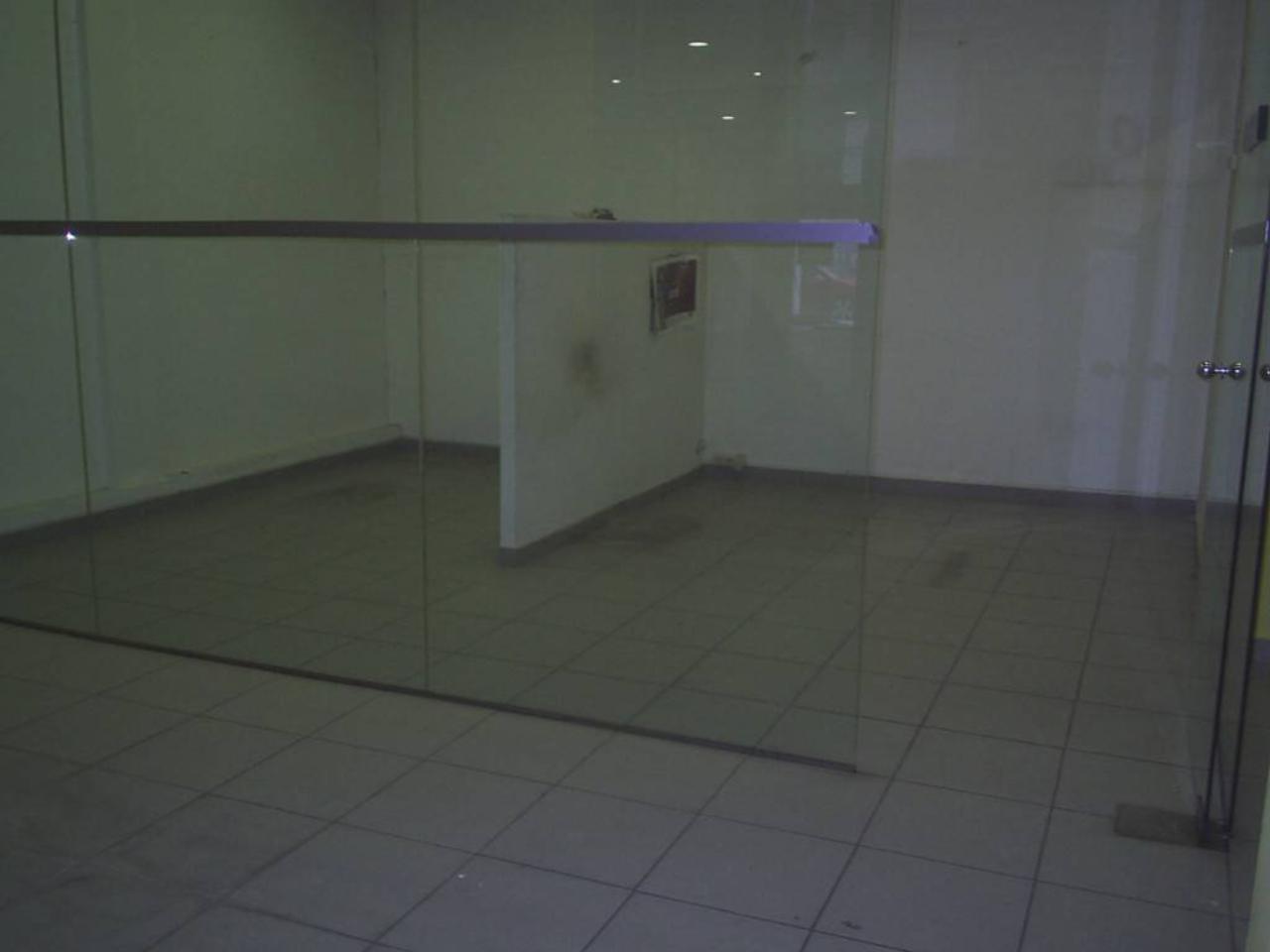 Local en ZONA CRTA.CARDONA