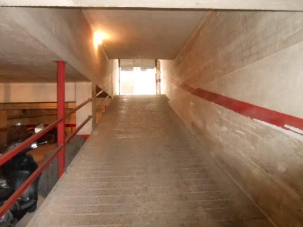 Parking en ZONA BASES