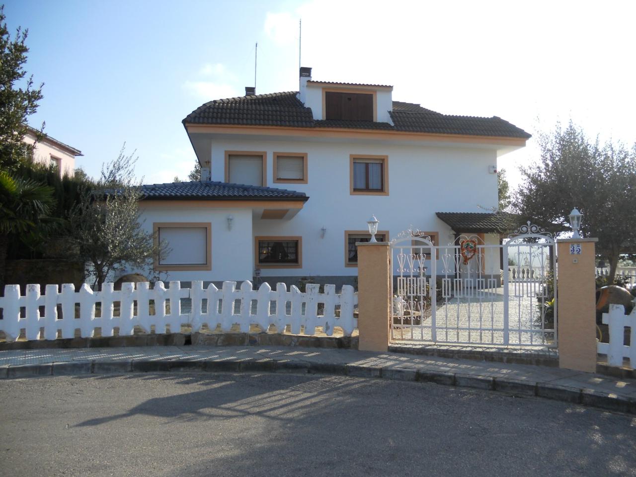 Casa en URB. MÁS PLANOI (Castellgalí)