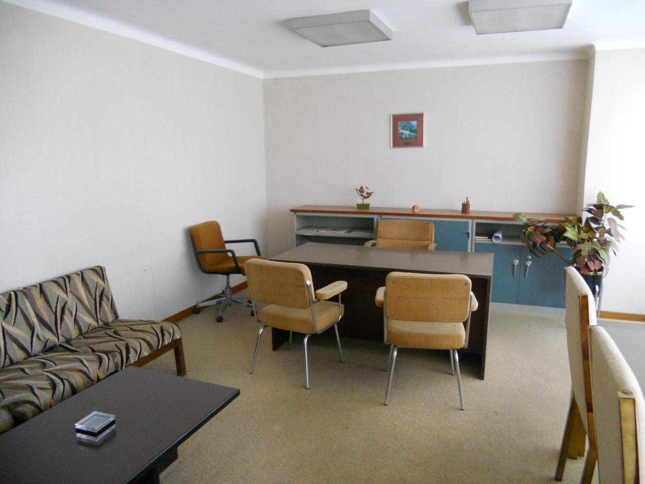 Local en (Barri Antic. Manresa)