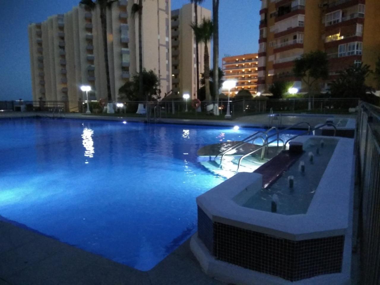 Apartamento en Puerto Marina, Benalmádena - 1