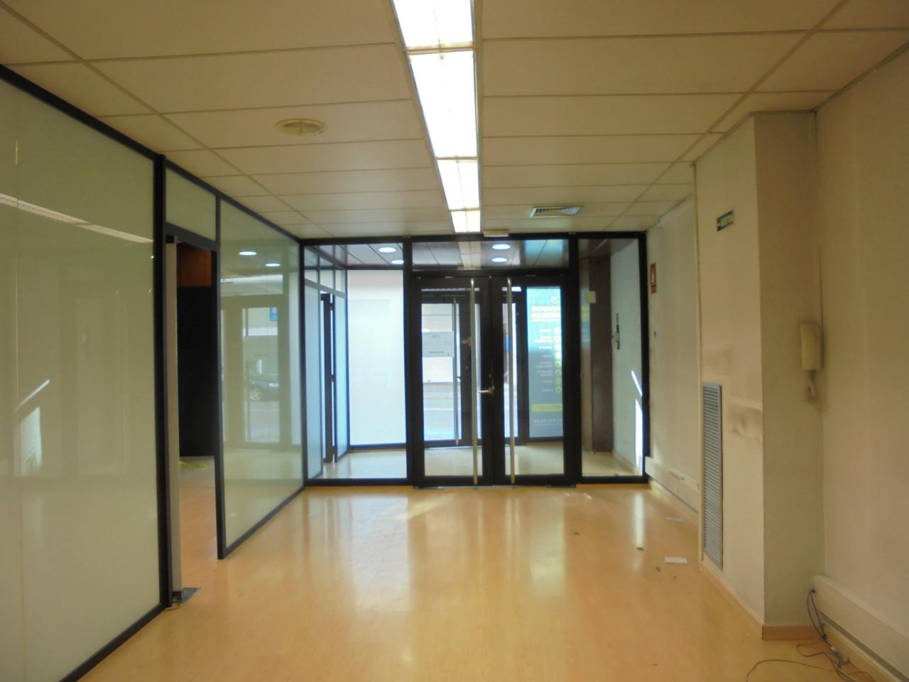 Local en La Balconada