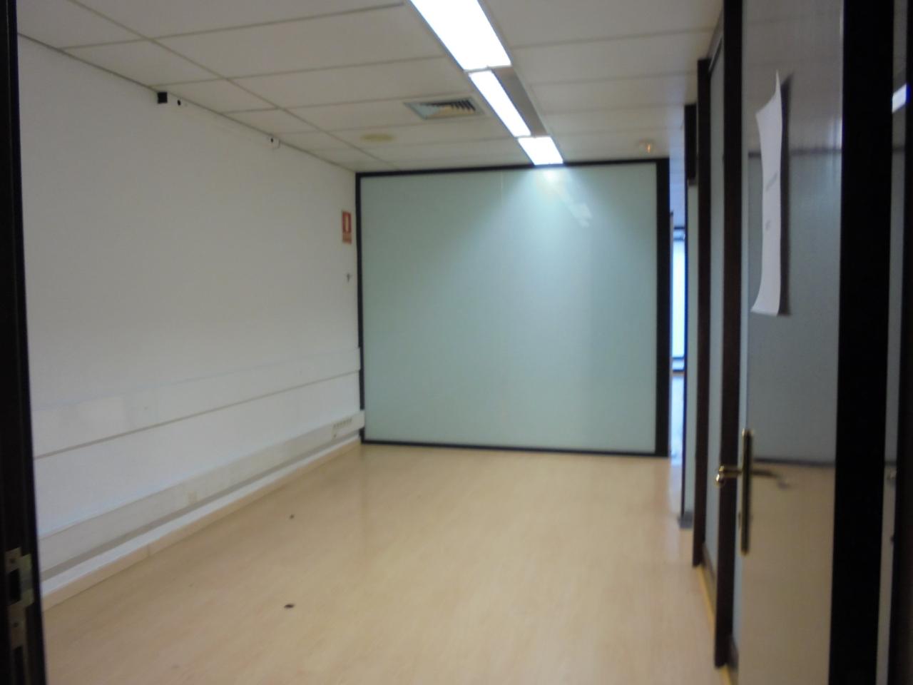 Local en La Balconada