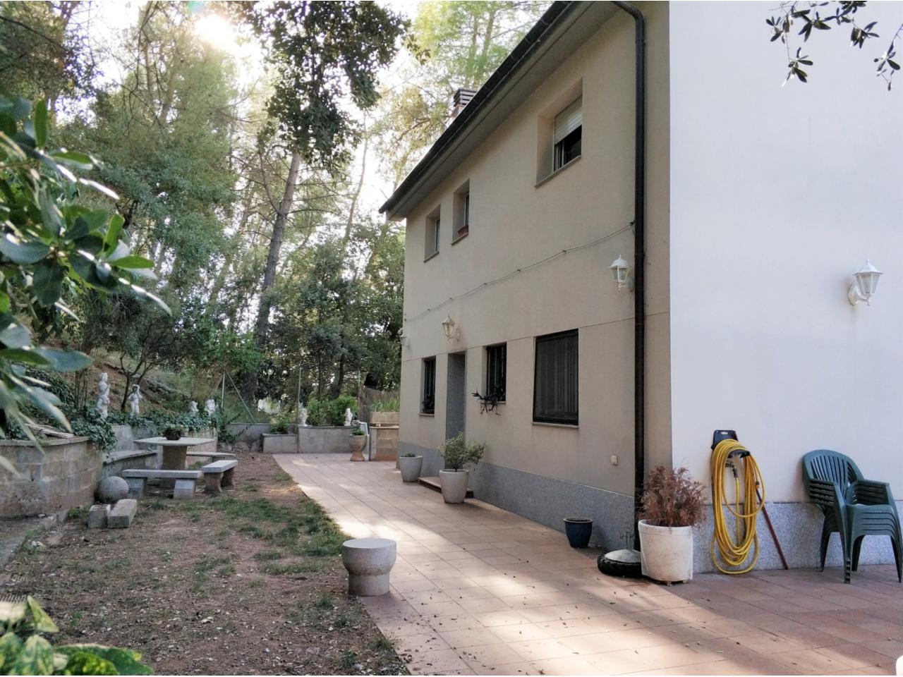 Casa en LES BRUCARDES (Sant Fruitós de Bages)