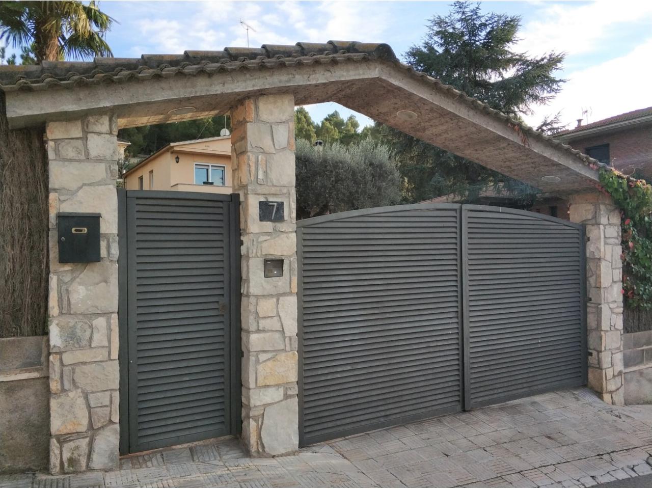 Casa en LES BRUCARDES (Sant Fruitós de Bages)