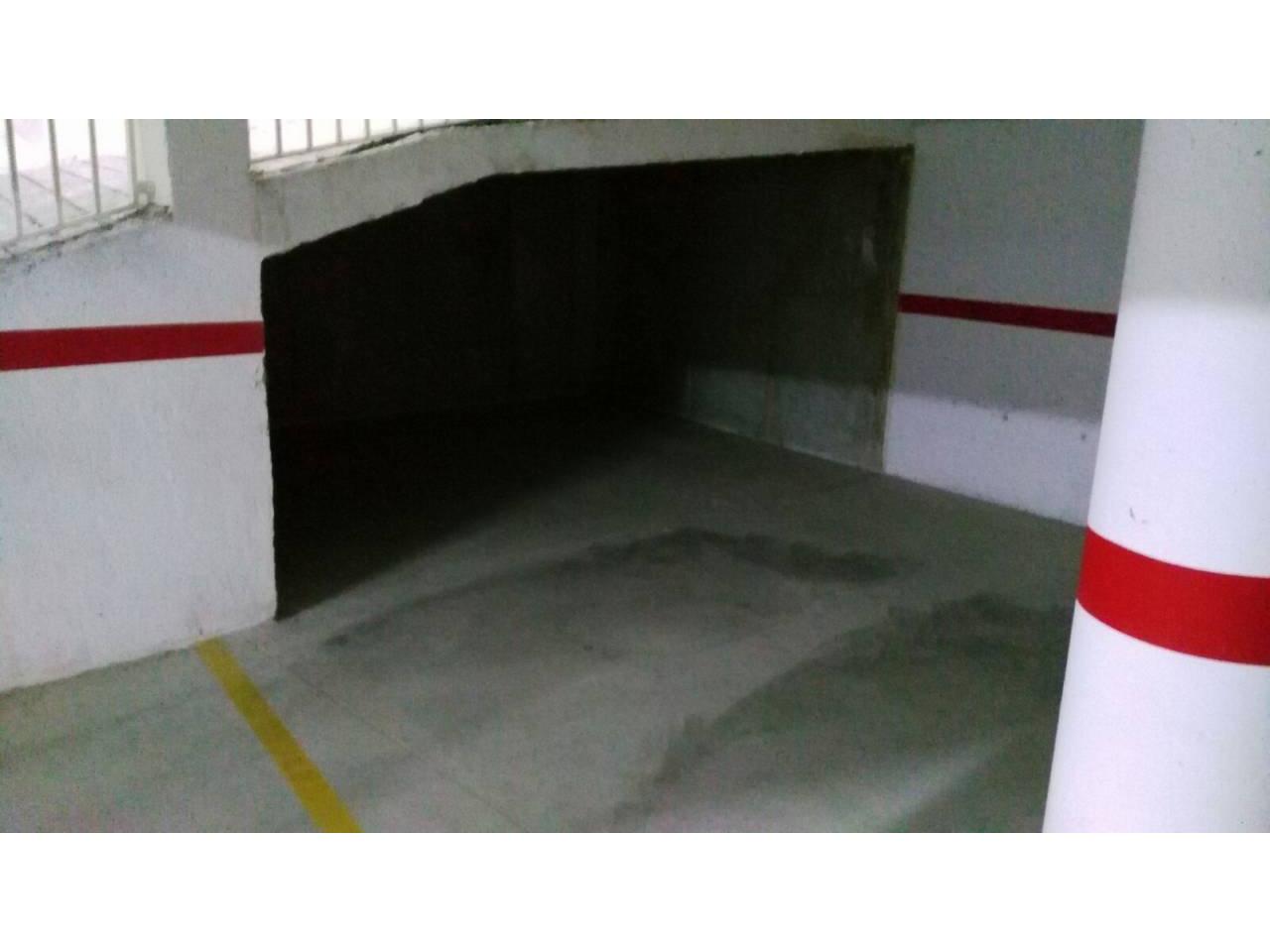 Parking en ZONA PISCINAS (Sant Vicenç de Castellet)