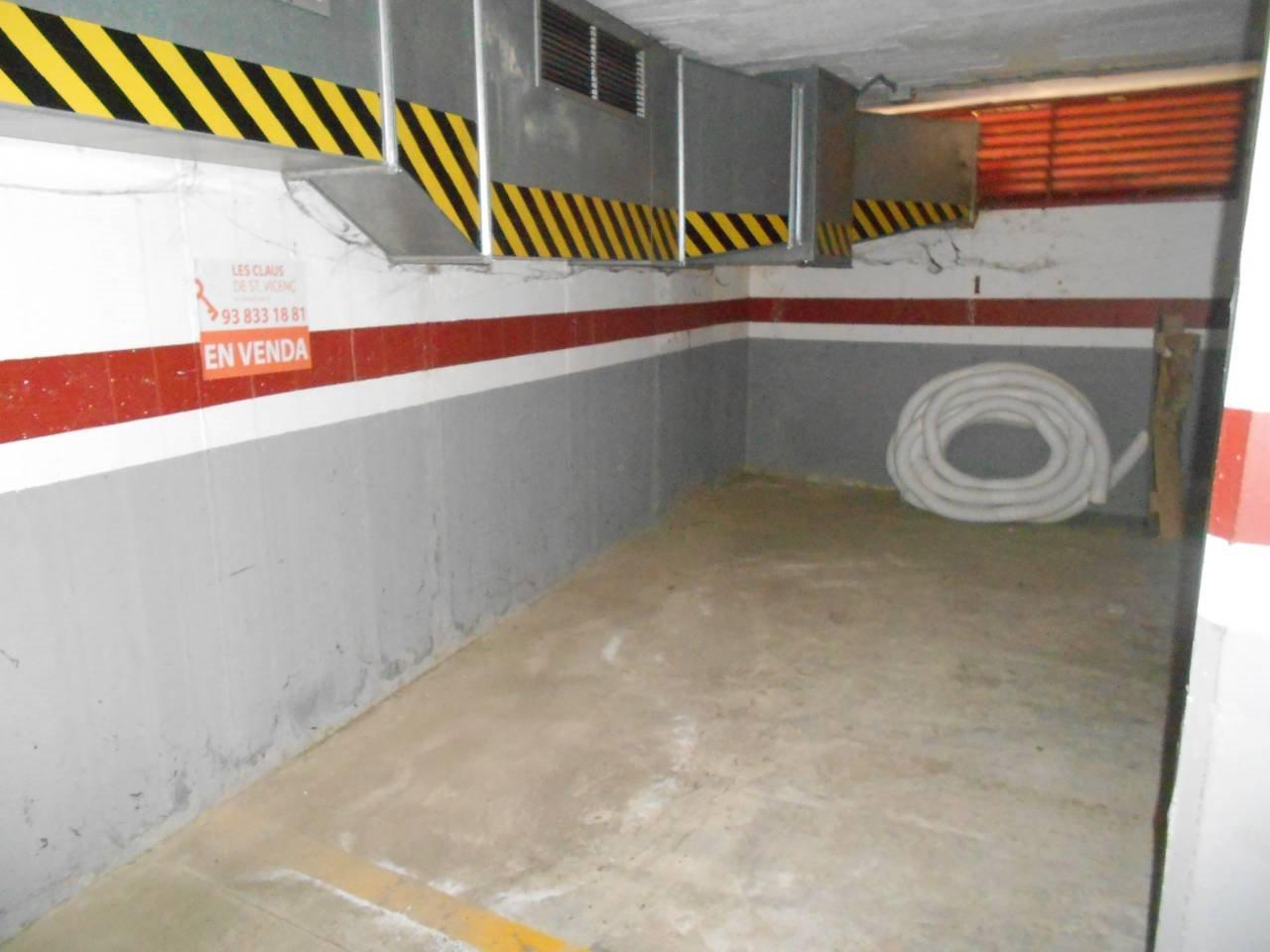 Parking en ZONA DOMINICAS (Sant Vicenç de Castellet)