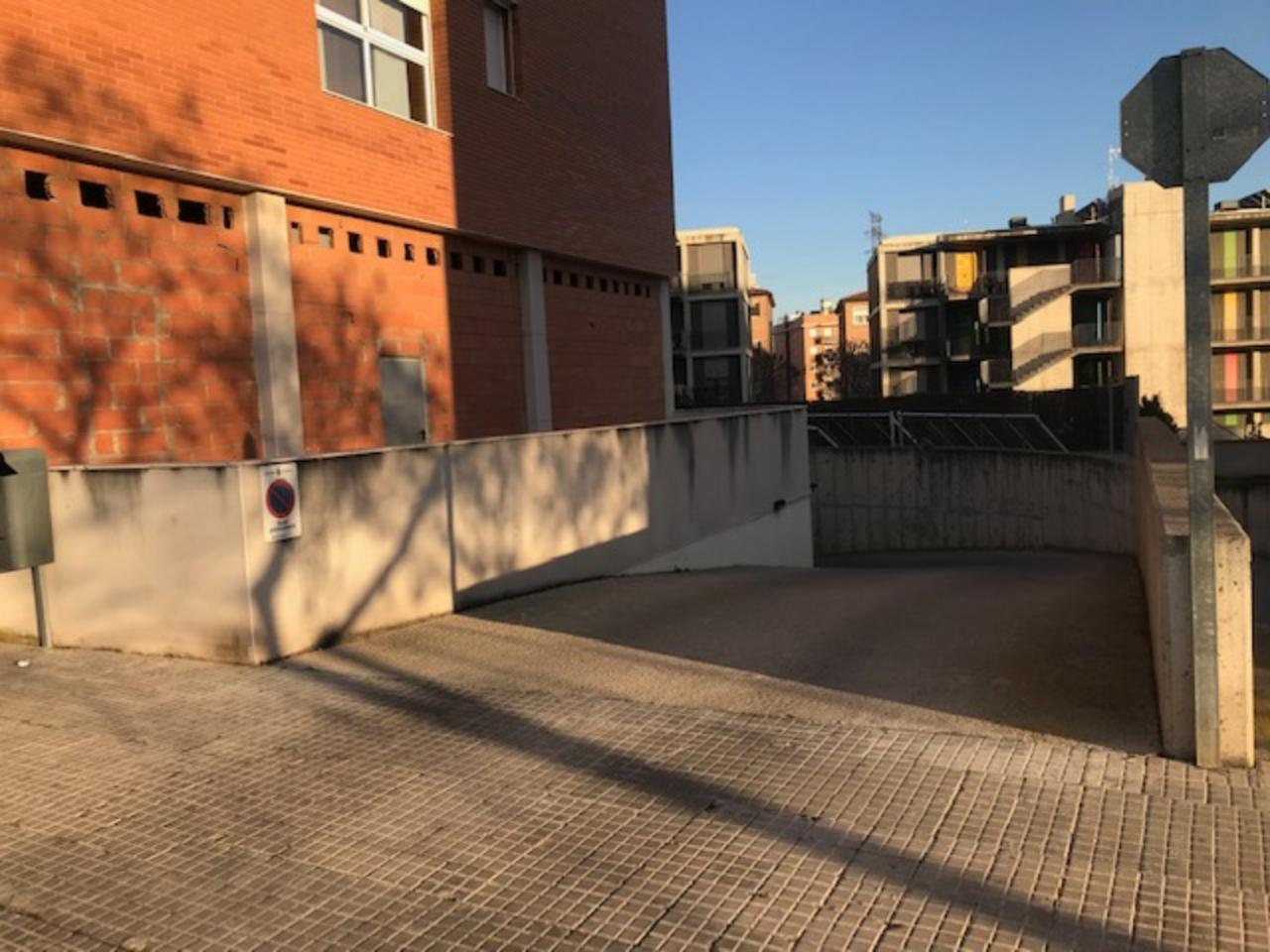 Parking en AV. DELS DOLORS