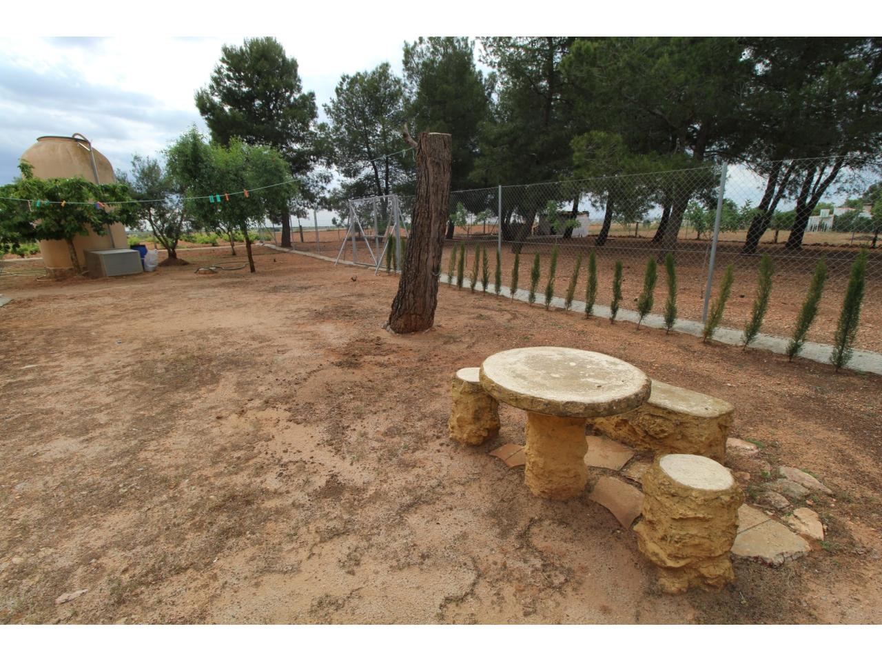 INMOBILIARIA CASAS & FINCAS Casa de campo en venta en Villarrobledo