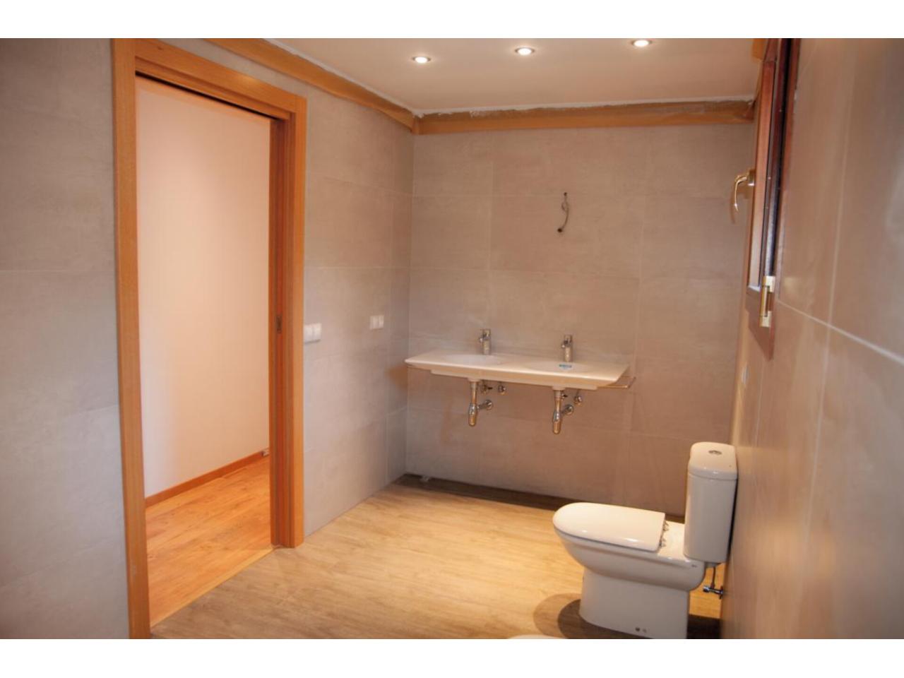 250-bedroom house for sale in El Forn, Canillo · 11 of 14