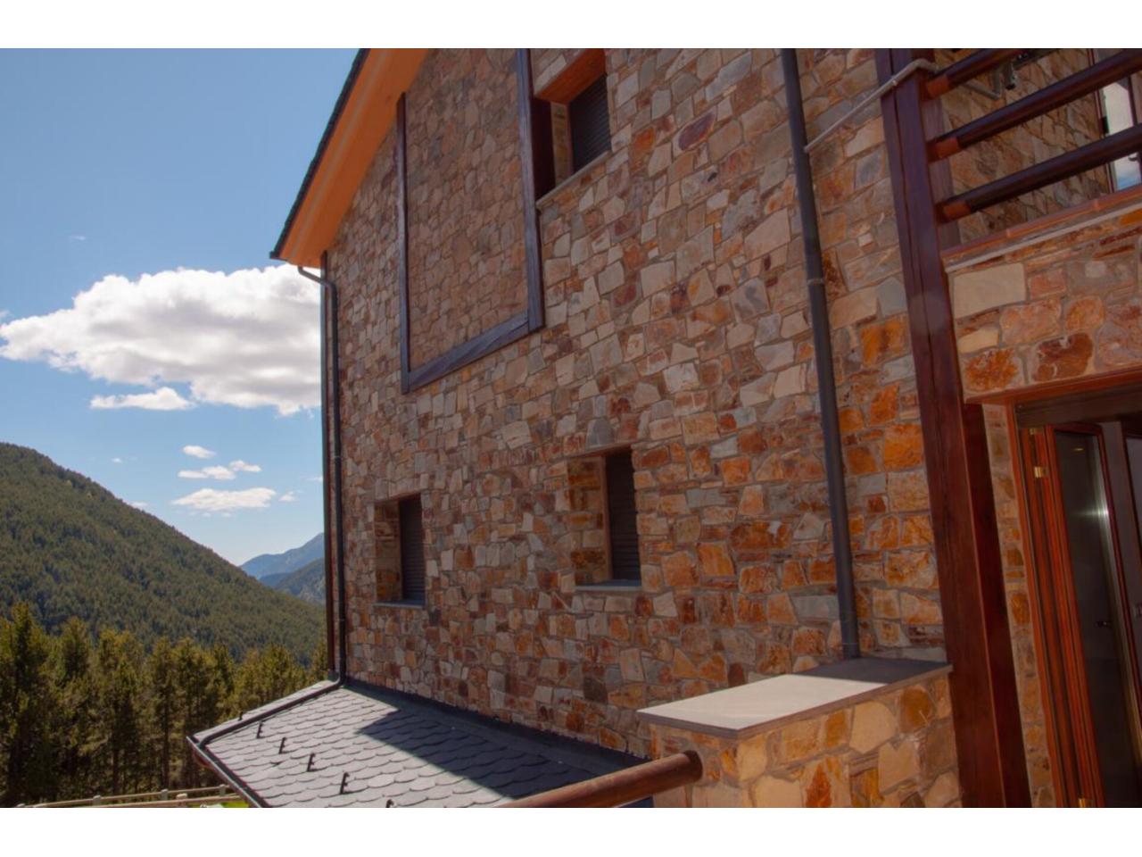 250-bedroom house for sale in El Forn, Canillo · 7 of 14