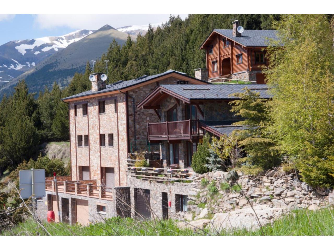 250-bedroom house for sale in El Forn, Canillo · 8 of 14