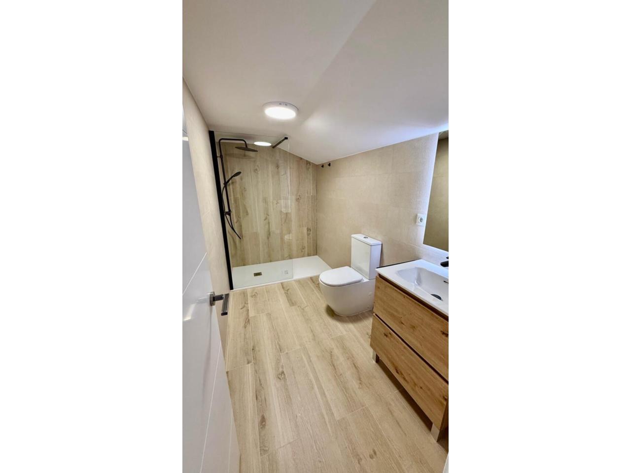 63-bedroom flat for sale in Encamp · 13 of 28