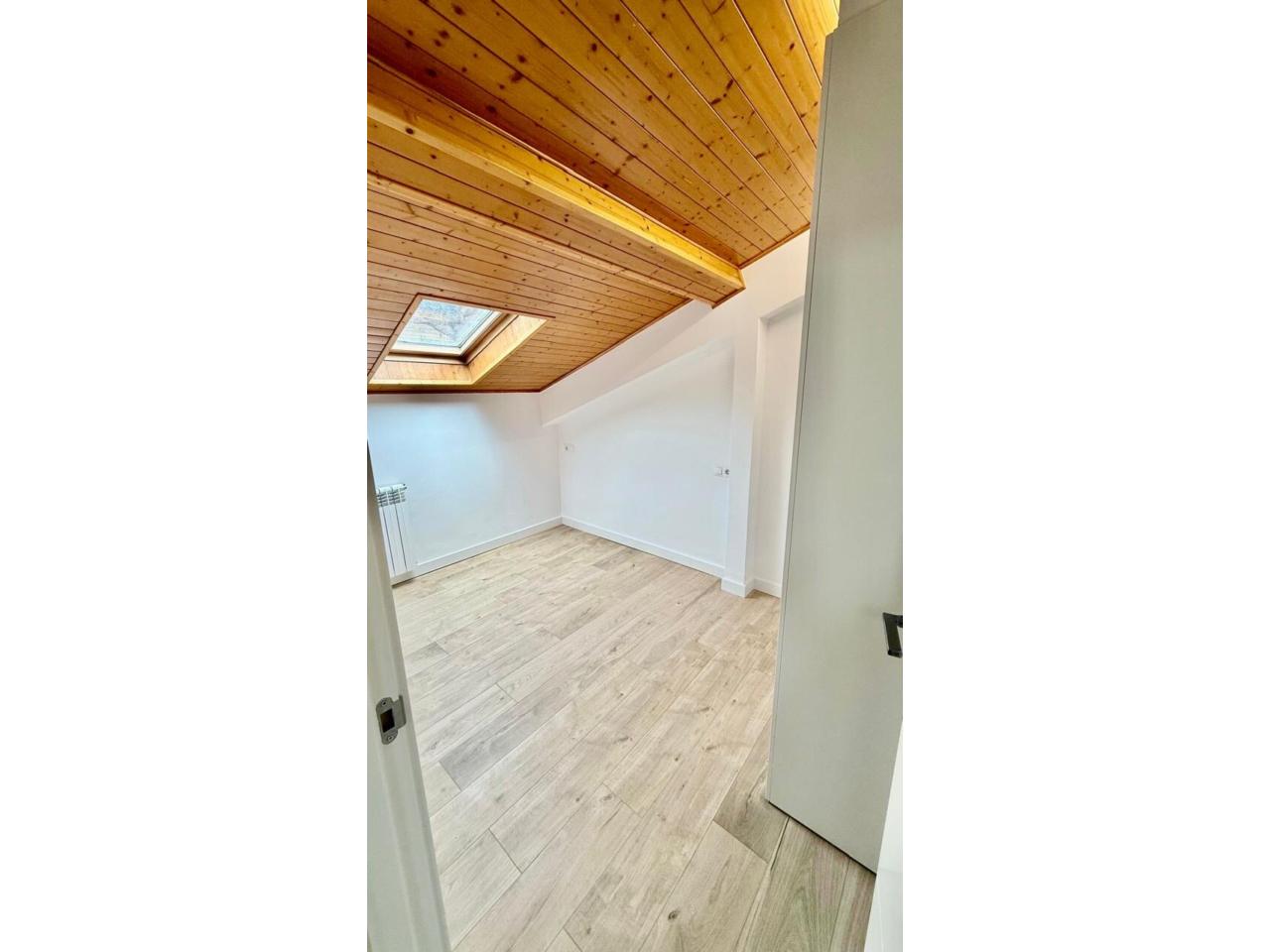 63-bedroom flat for sale in Encamp · 16 of 28