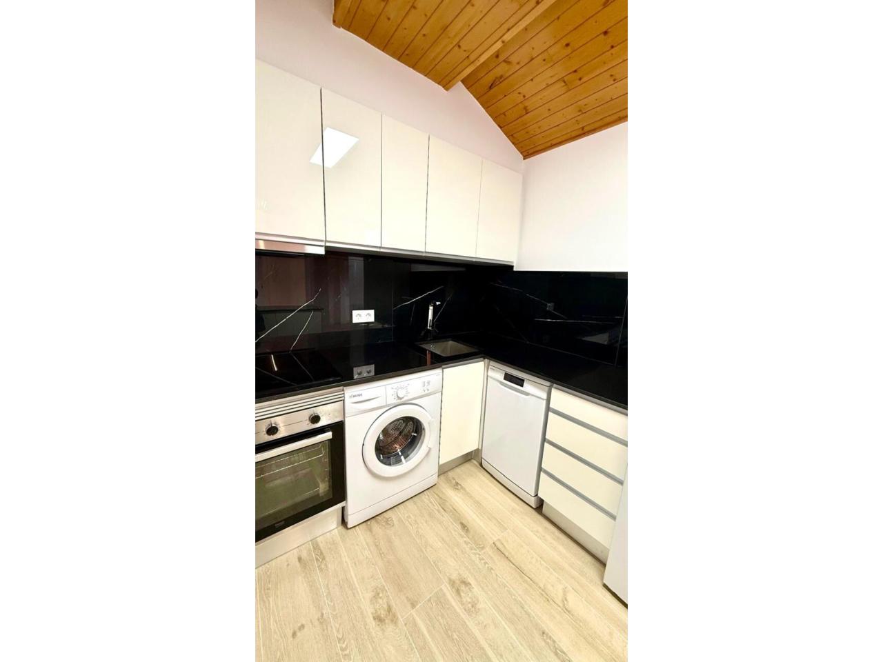 63-bedroom flat for sale in Encamp · 7 of 28