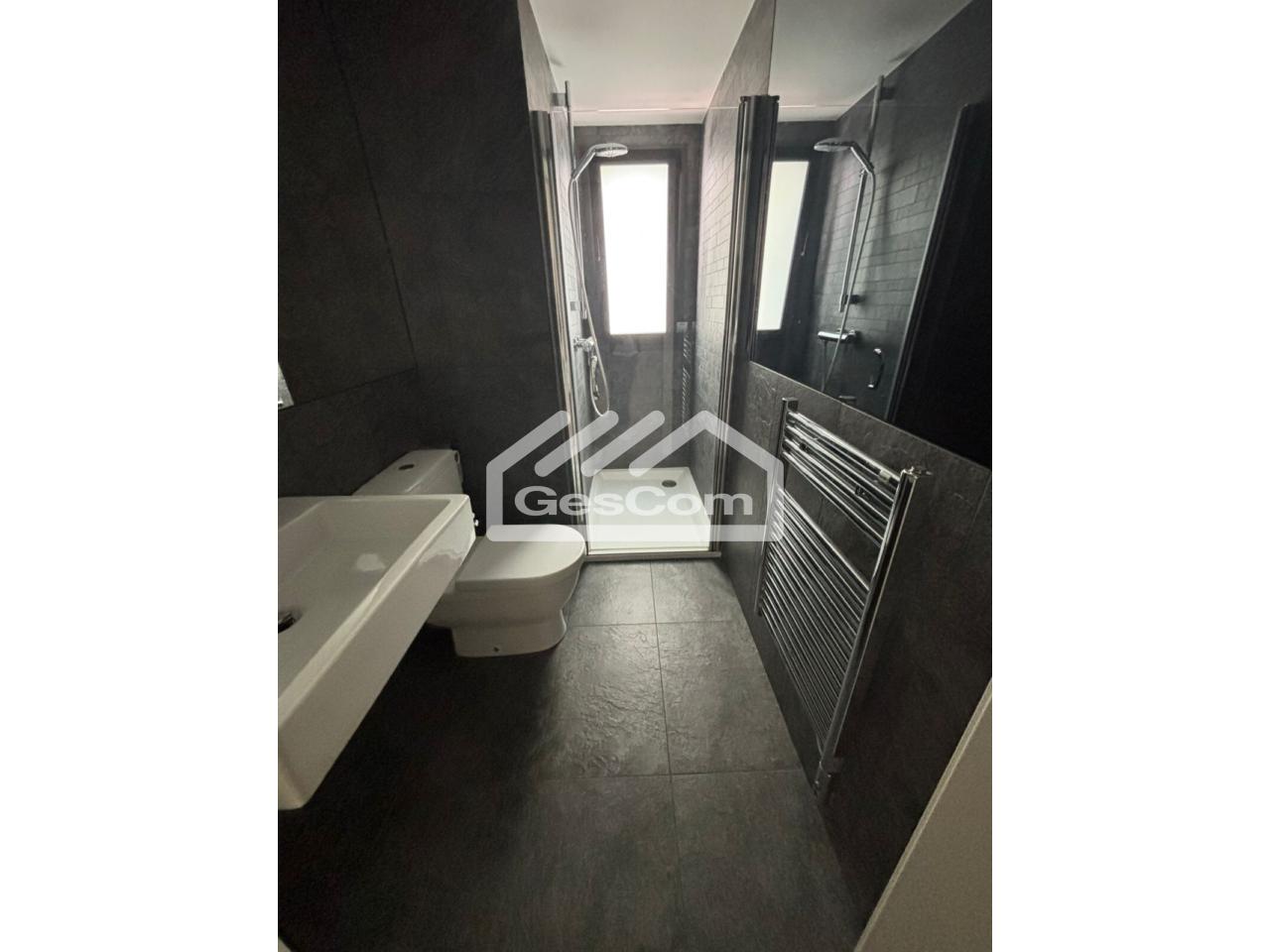 Pis de 3 habitacions de lloguer a Escaldes-Engordany · 20 de 22