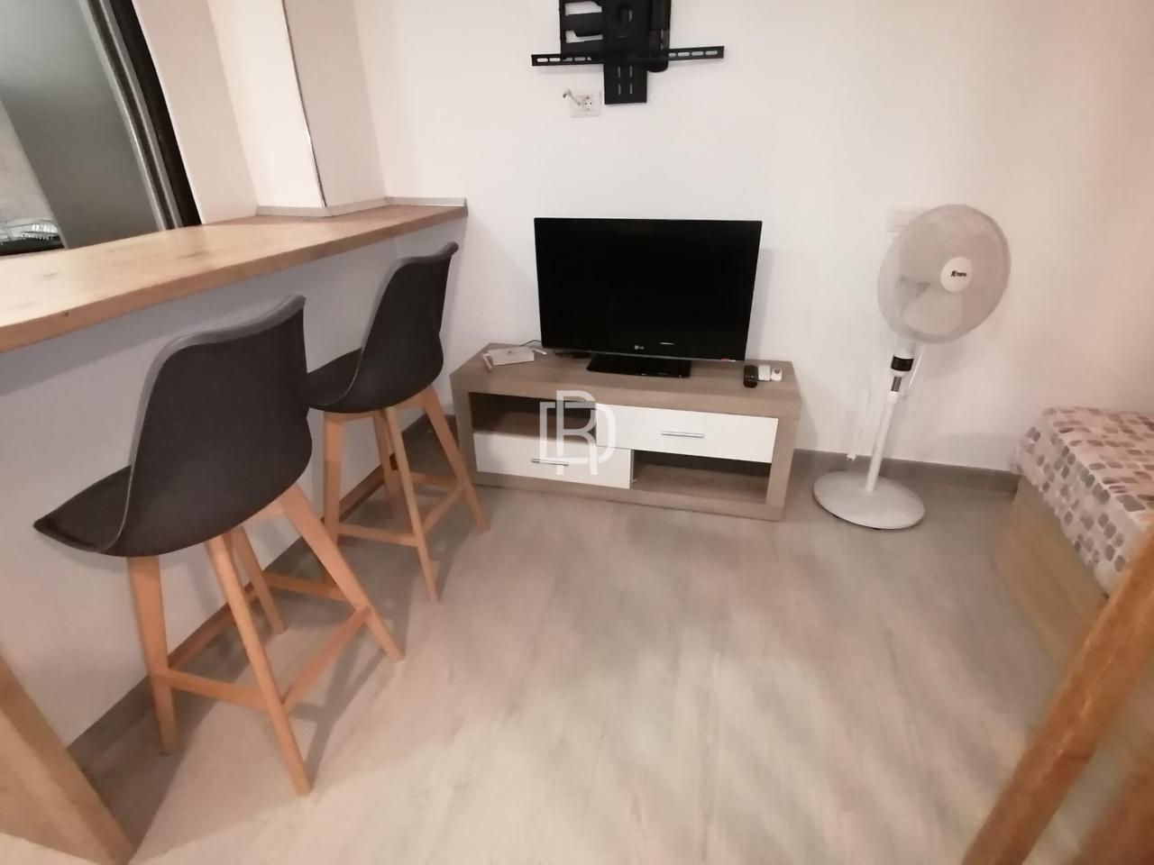 Estudio en Zona Martiánez 6