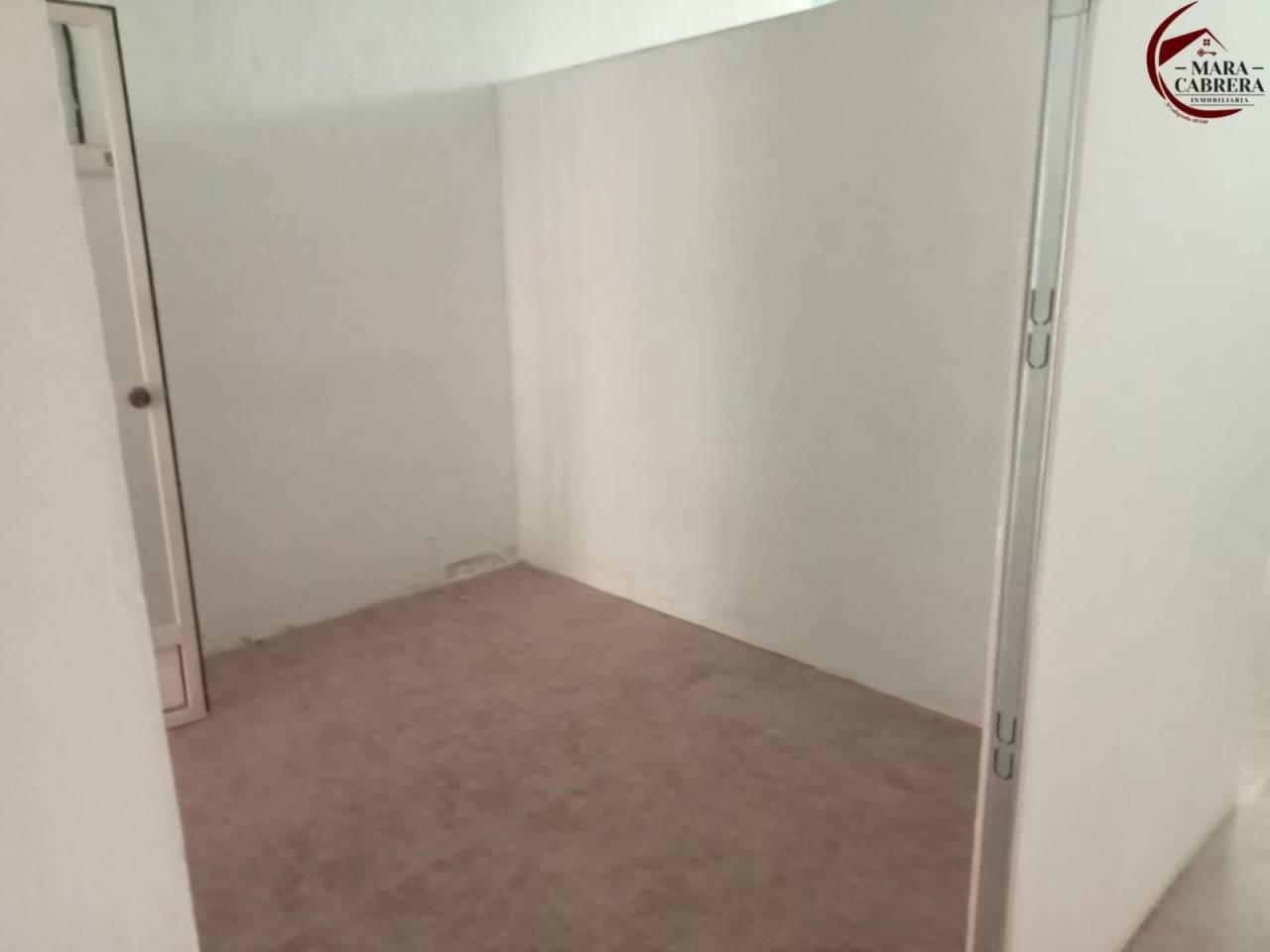 locales-comerciales en gandia · republica-argentina-iglesia-cristo-rey 135000.00€