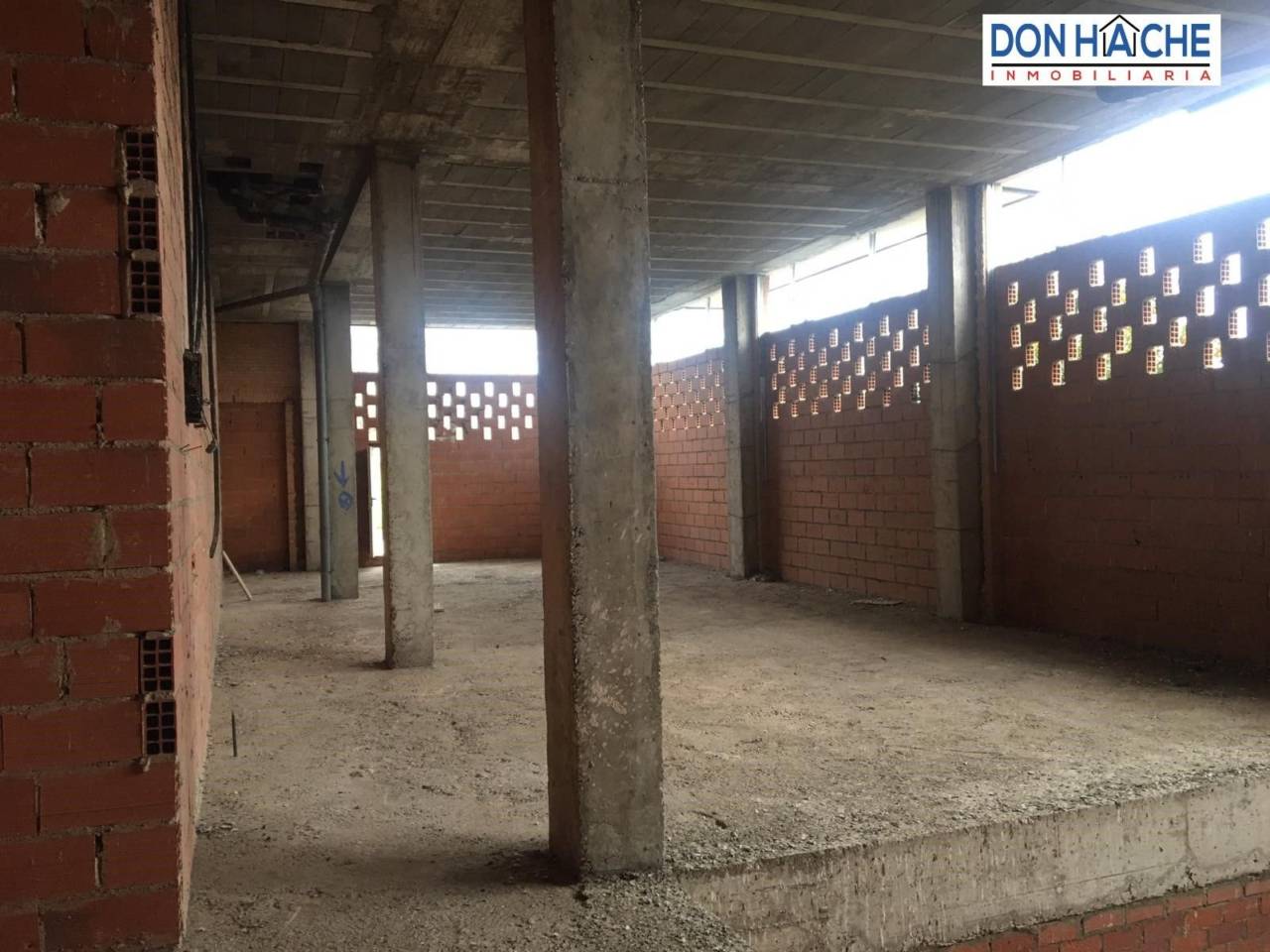 locales-comerciales en merida · los-milagros-la-corchera 123900.00€